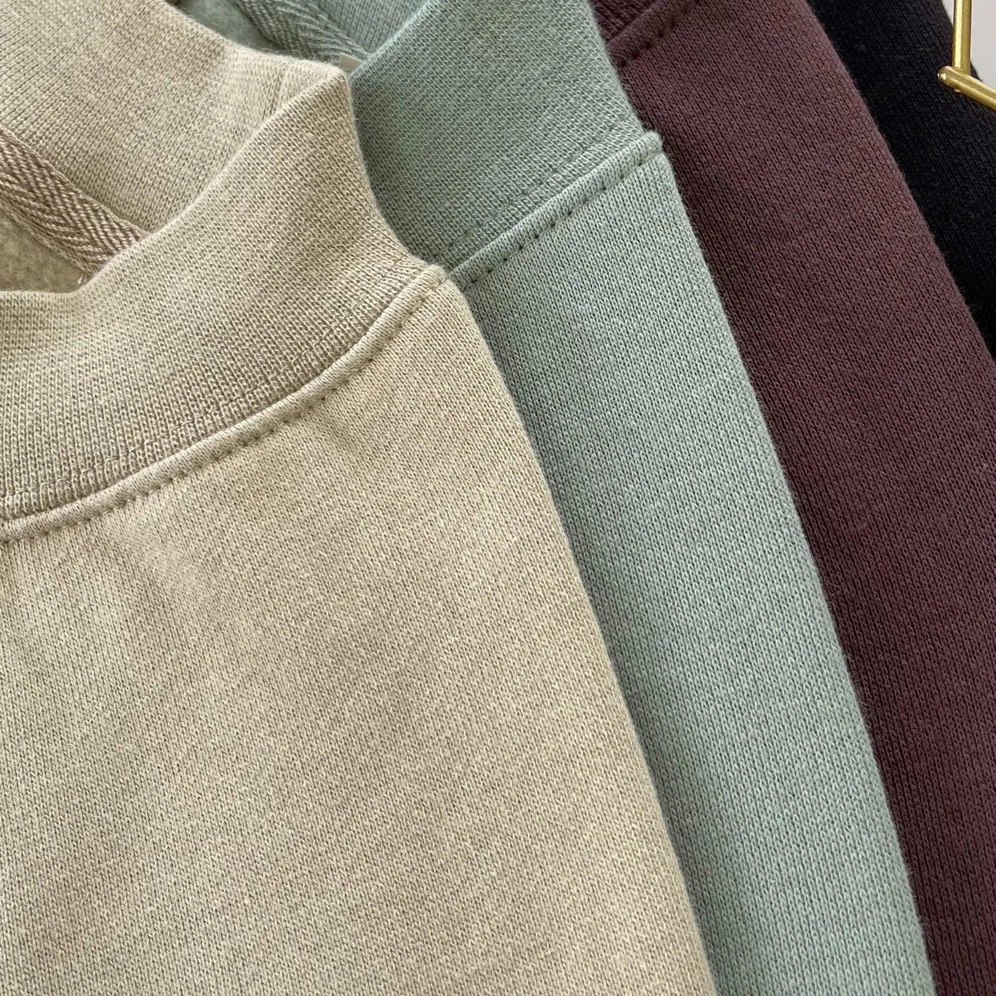 Adenbora Essentials: Élégant sweat en coton pour hommes, parfait pour l'automne et l'hiver, style haute couture. - Adenbora