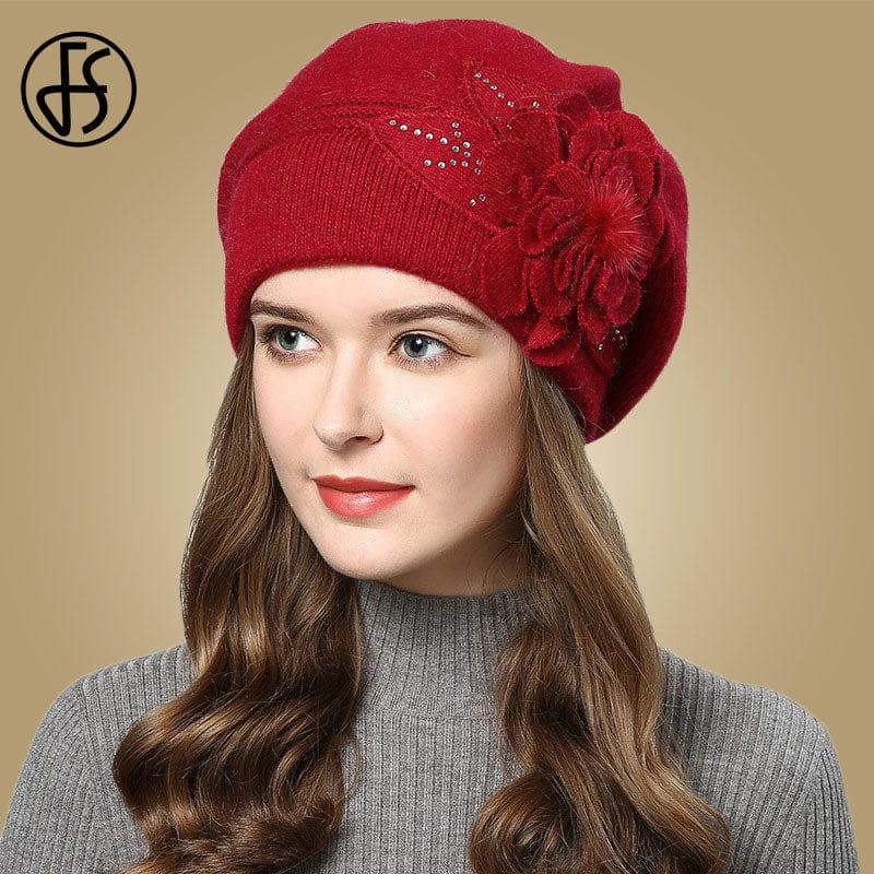 Bonnet pour femme originale avec fleurs tricotées - Adenbora