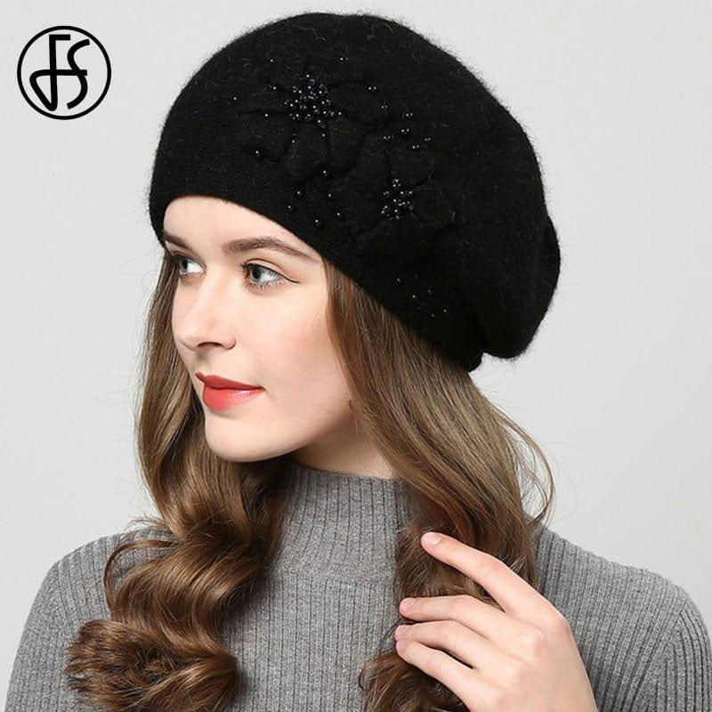 Bonnet pour femme originale avec fleurs tricotées - Adenbora