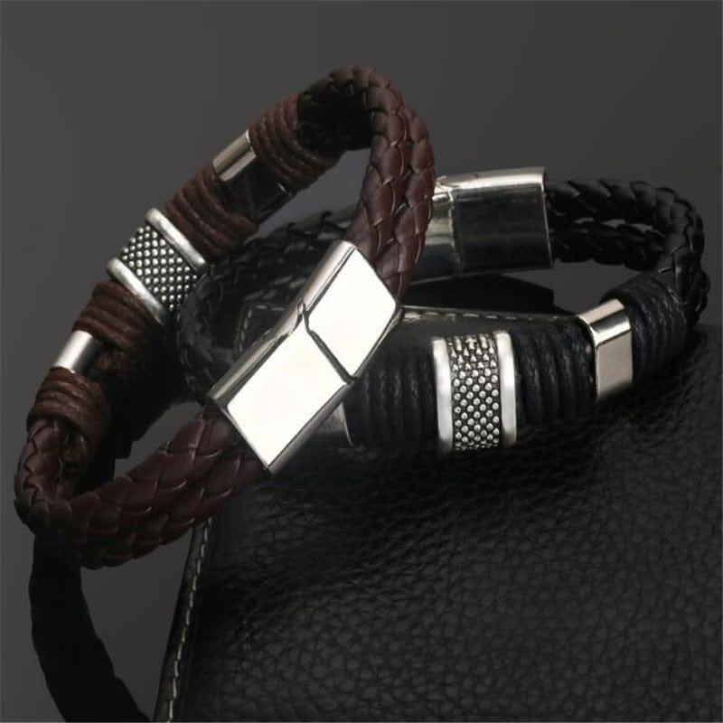 Bracelet en cuir véritable tressé noir et marron avec breloque en acier inoxydable de qualité supérieure - un bijou de poignet pour homme de ZOSHI - Adenbora