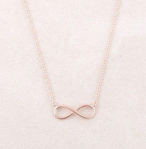 collier Gold Charm Infinity Pendants de HPTOTMG - Bijou Femme Éternel pour une Amitié Intemporelle - Adenbora