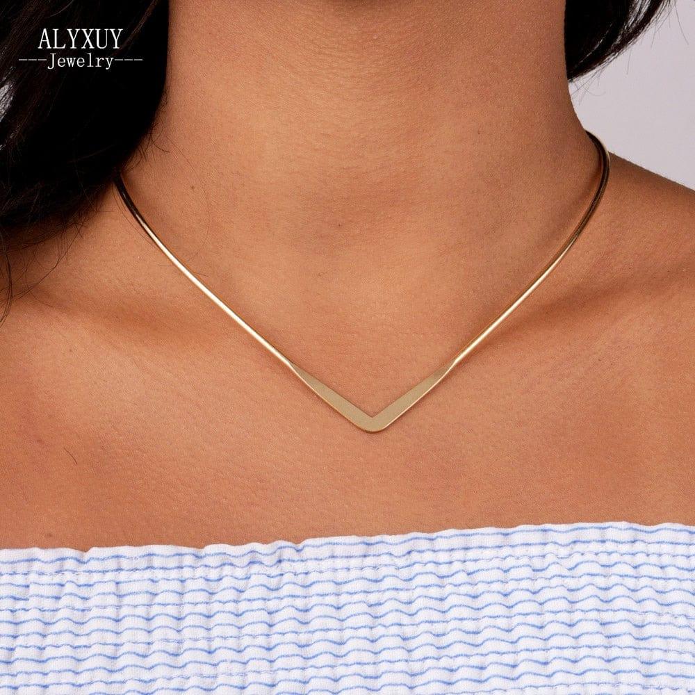 Collier pour femme simple et design - Adenbora