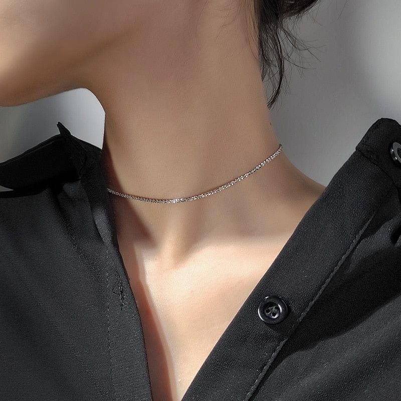 collier ras du cou plaqué argent pour femmes - Un bijou simple et court - Adenbora